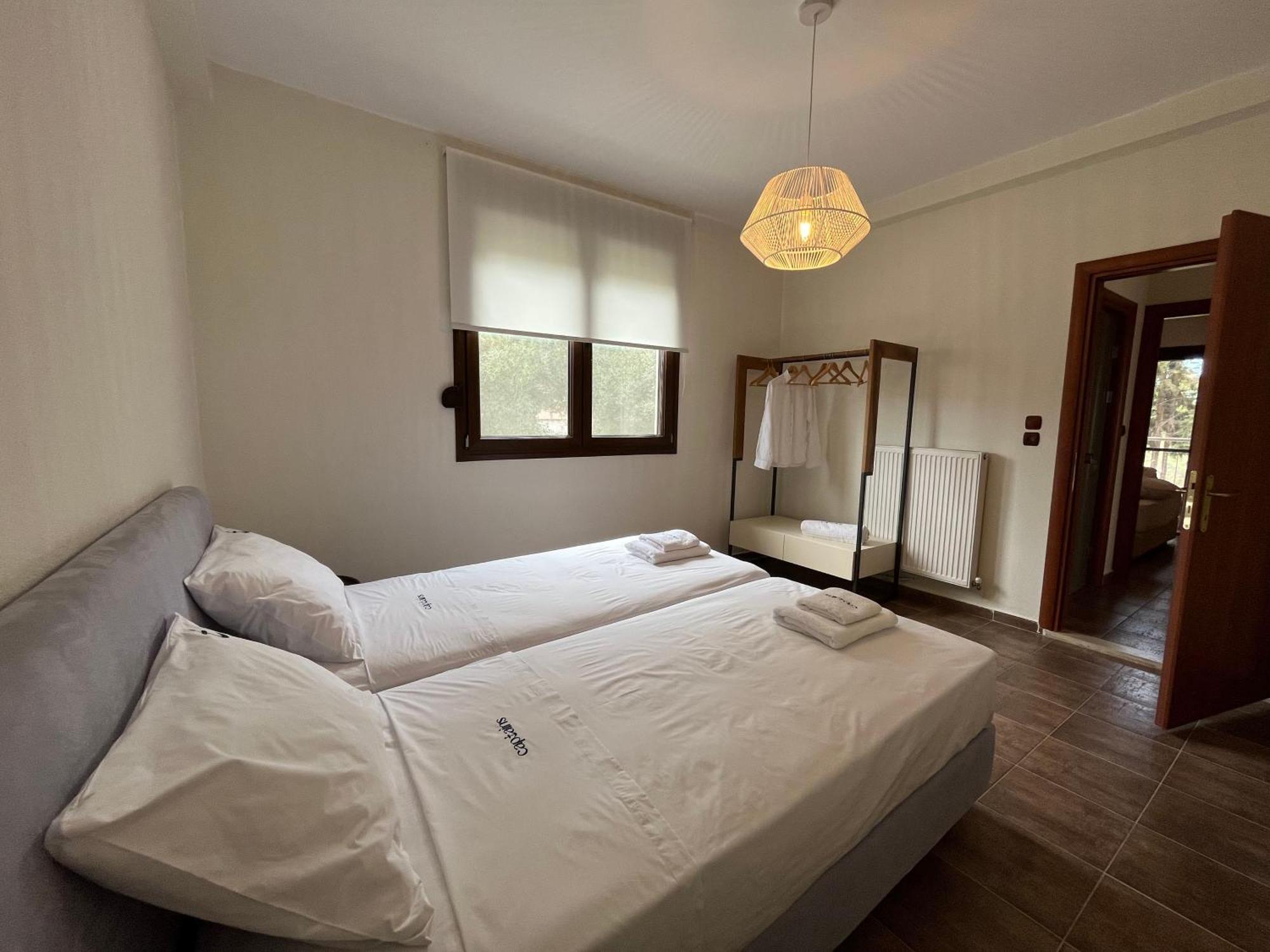 Captain'S Apartments Πευκοχώρι Δωμάτιο φωτογραφία